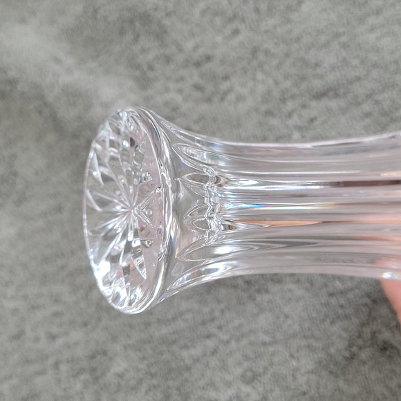 Oneida 24% Lead Crystal 7" Bud Vase!!! - Picture 7 of 7